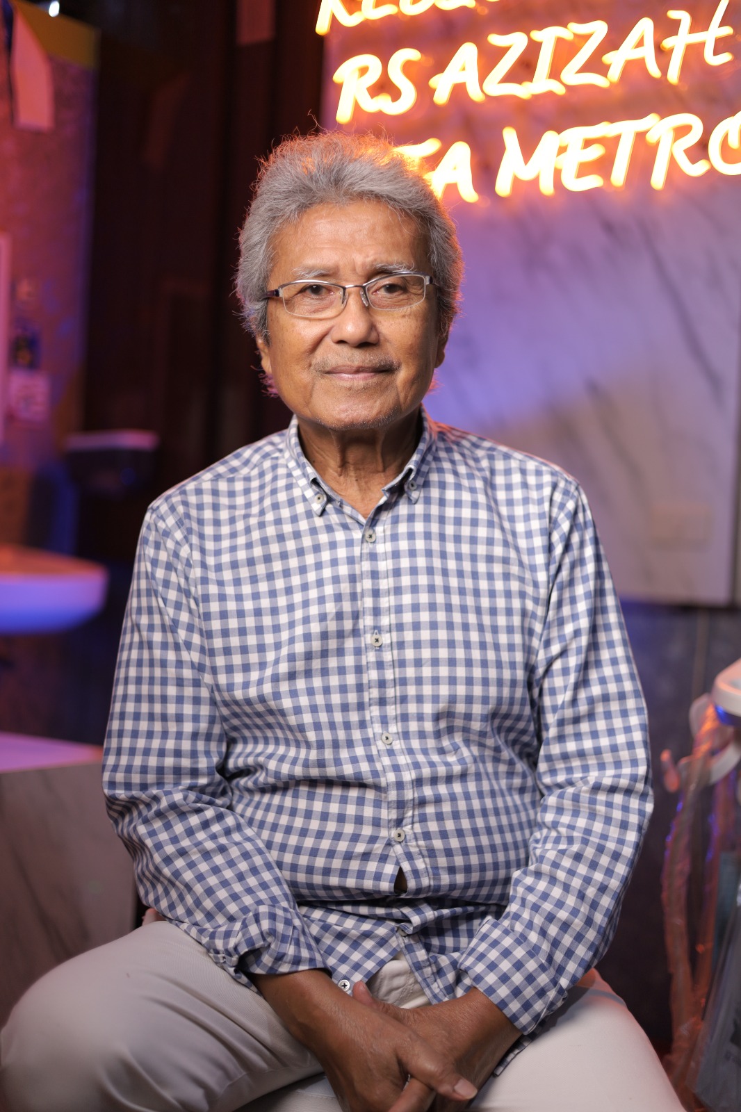 dr. HL. TOBING, Sp. OG